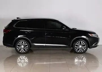 Mitsubishi Outlander Вид 5