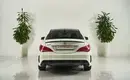 Mercedes benz CLA