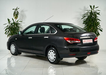 Nissan Almera Вид 5