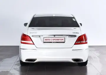 Hyundai Equus Вид 4