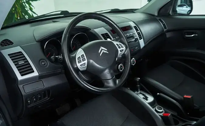 Citroen C-Crosser